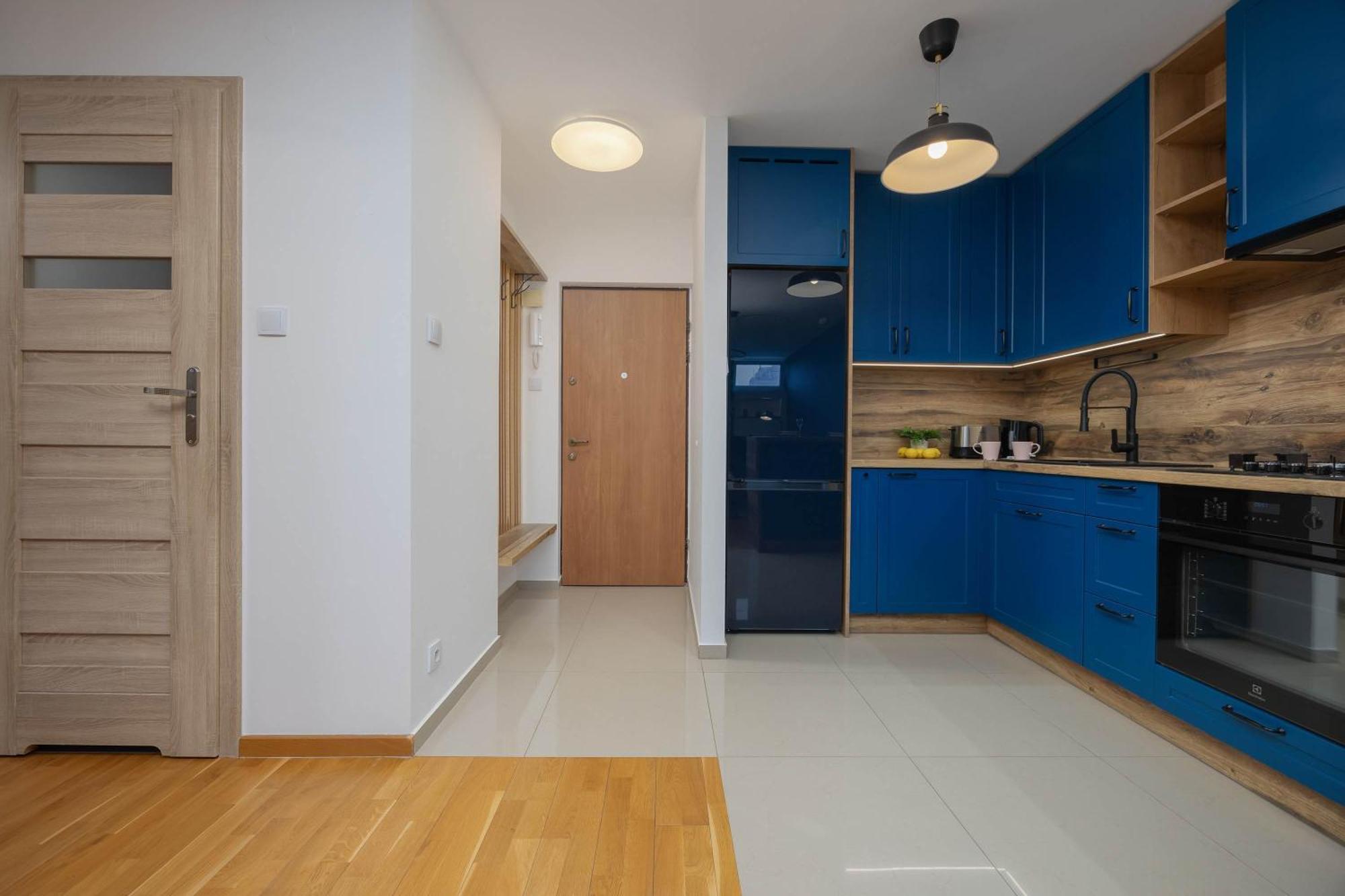 Elegant Pereca Ideal For Remote Work In Centre By Renters Apartamento